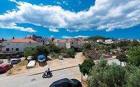 Sunny Apartment Lapad
